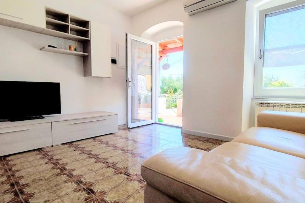 Casa Arcobaleno - Giardino E Parcheggio Gratuito La Spezia