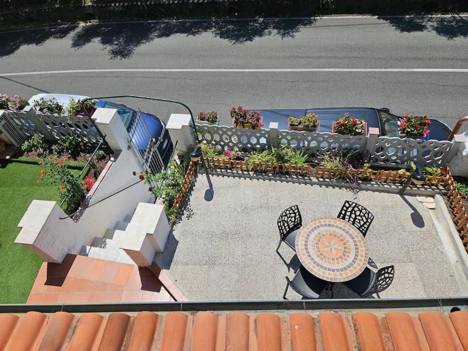 Casa Arcobaleno - Giardino E Parcheggio Gratuito